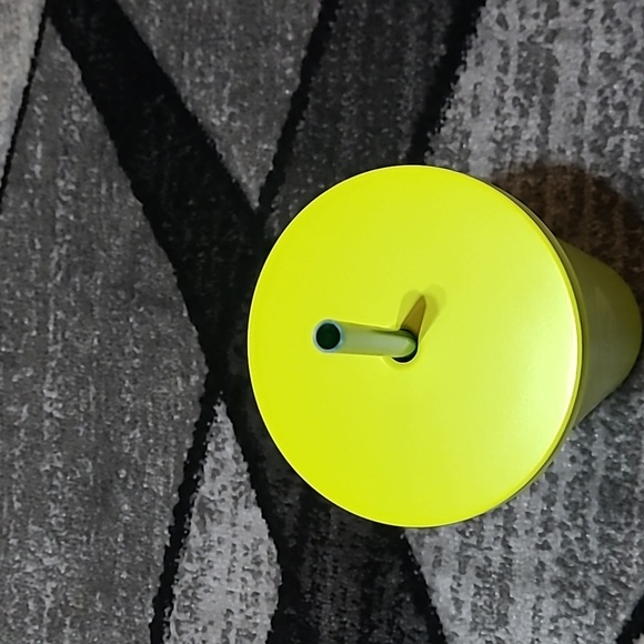 STARBUCKS 2016 MATTE NEON YELLOW SIREN STAINLESS STEEL INSULATED TUMBLER - Picture 5 of 8